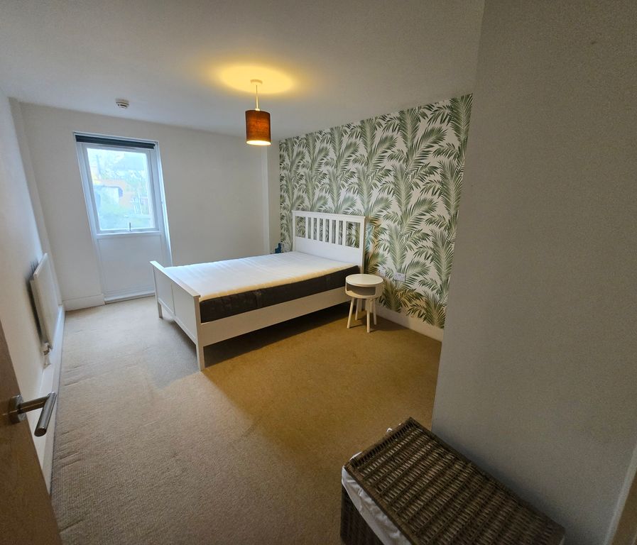 Property photo 3 of 5