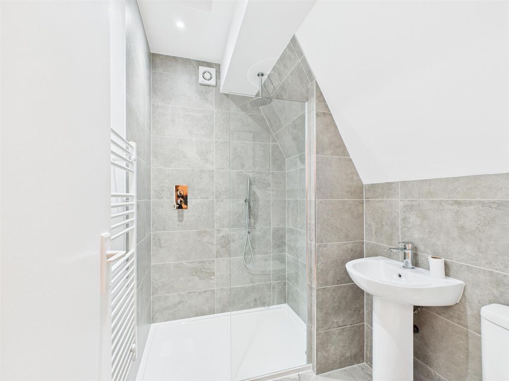 Property photo 3 of 5 Cam04237G0-Pr0247-Still003.Jpg