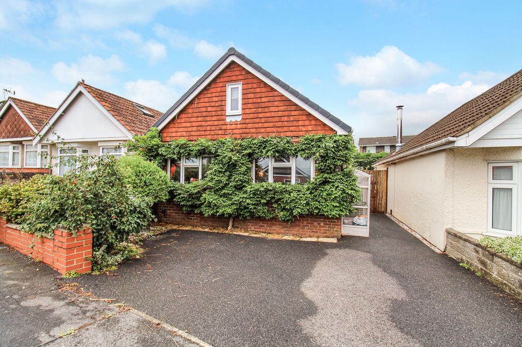 Property photo 1 of 24