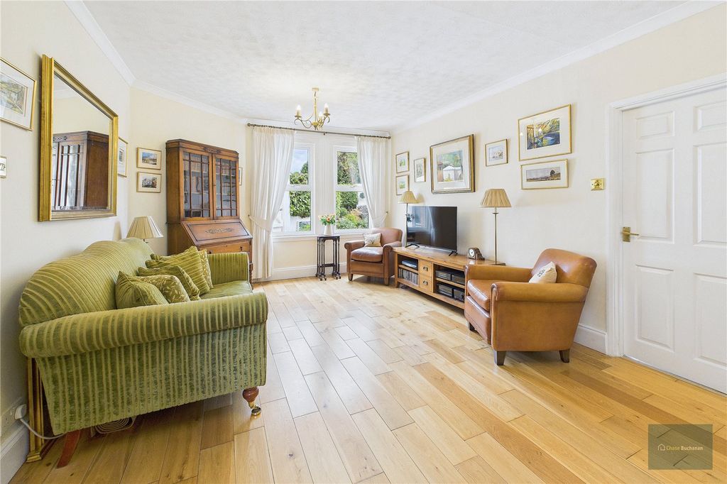 Property photo 3 of 16 Picture No. 01