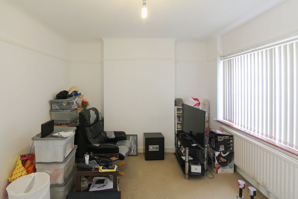 Property photo 2 of 9 Img_8934