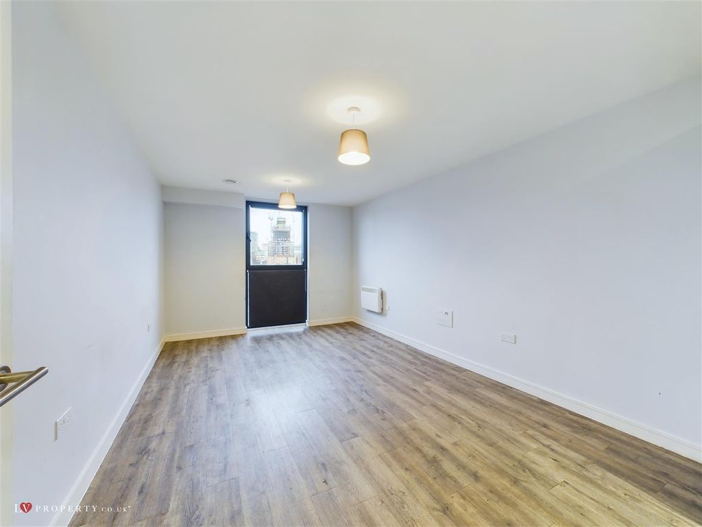 Property photo 3 of 7 Cam05016G0-Pr0014-Still001.Jpg