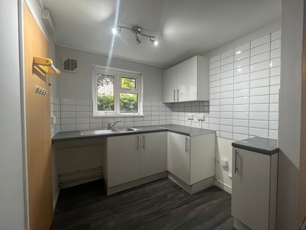 Property photo 2 of 7 Annex