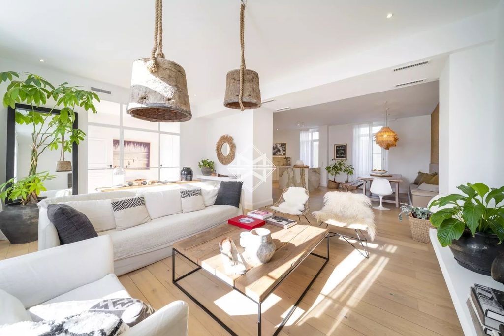 Property photo 2 of 14 116 Republique Cannes Drone Immo Magrey And Son