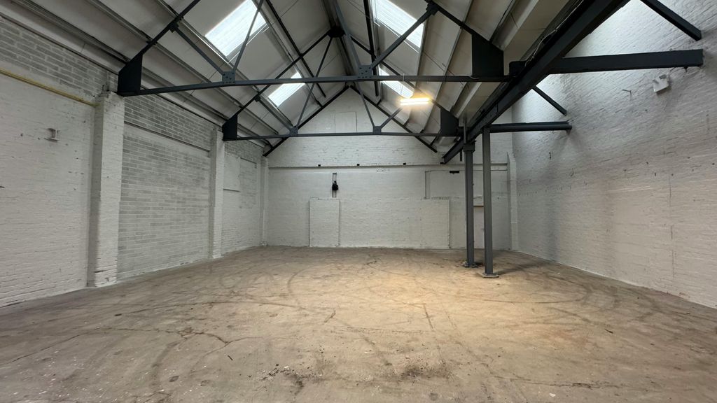 Property photo 2 of 6 Image 2