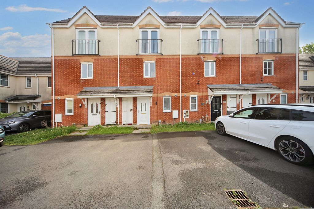 Property photo 1 of 25