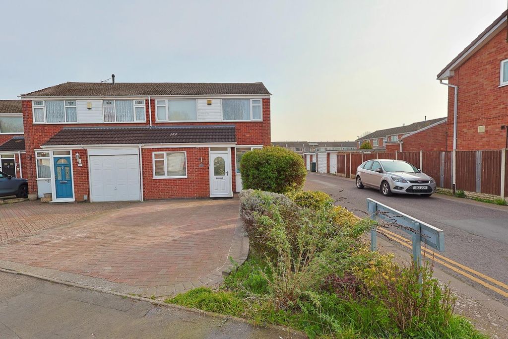 Property photo 2 of 22 Front