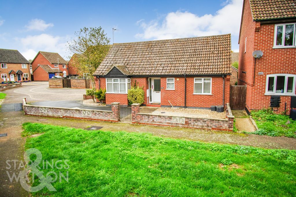 Property photo 1 of 18