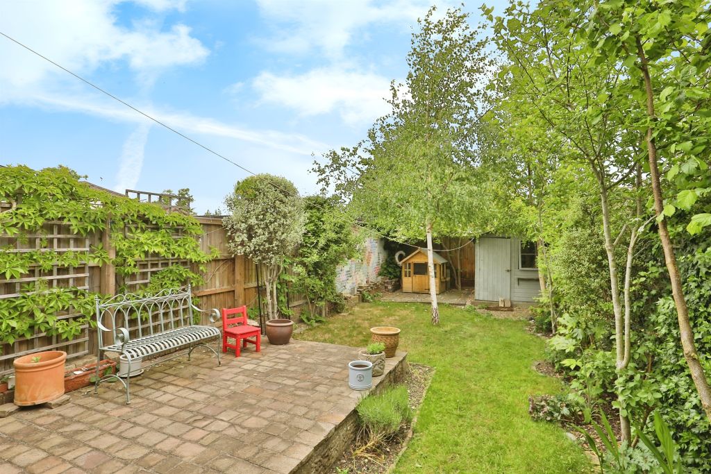 Property photo 1 of 18
