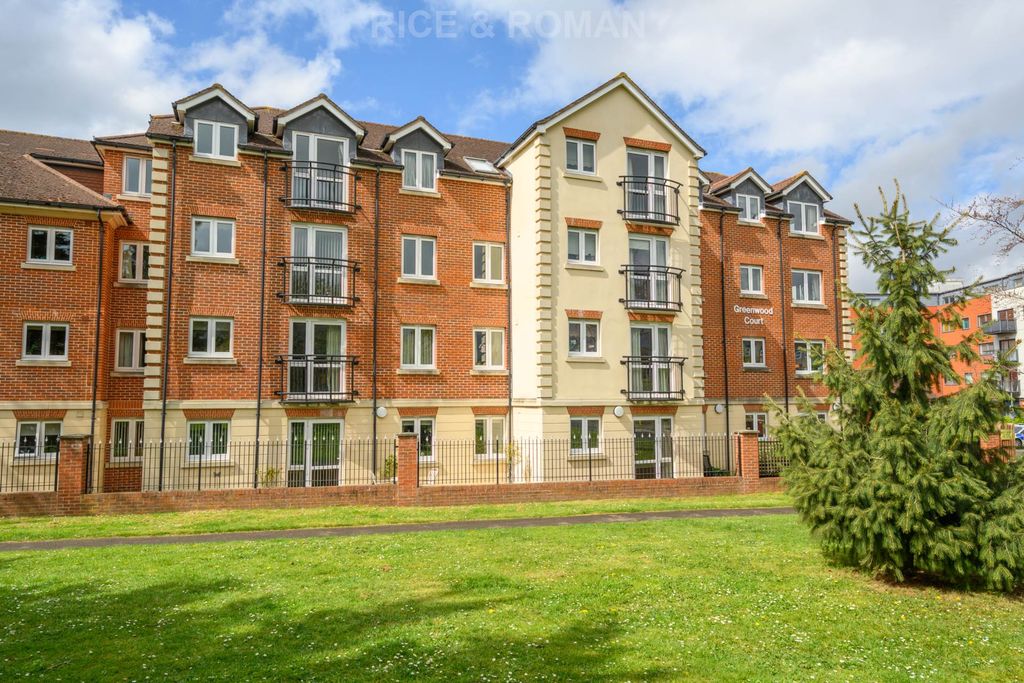 Property photo 1 of 14