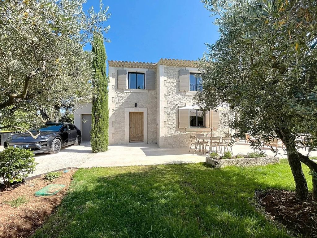 Property photo 1 of 9