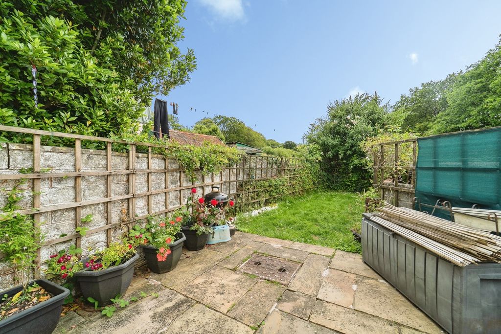 Property photo 1 of 19 Pbox-Img.Jpg