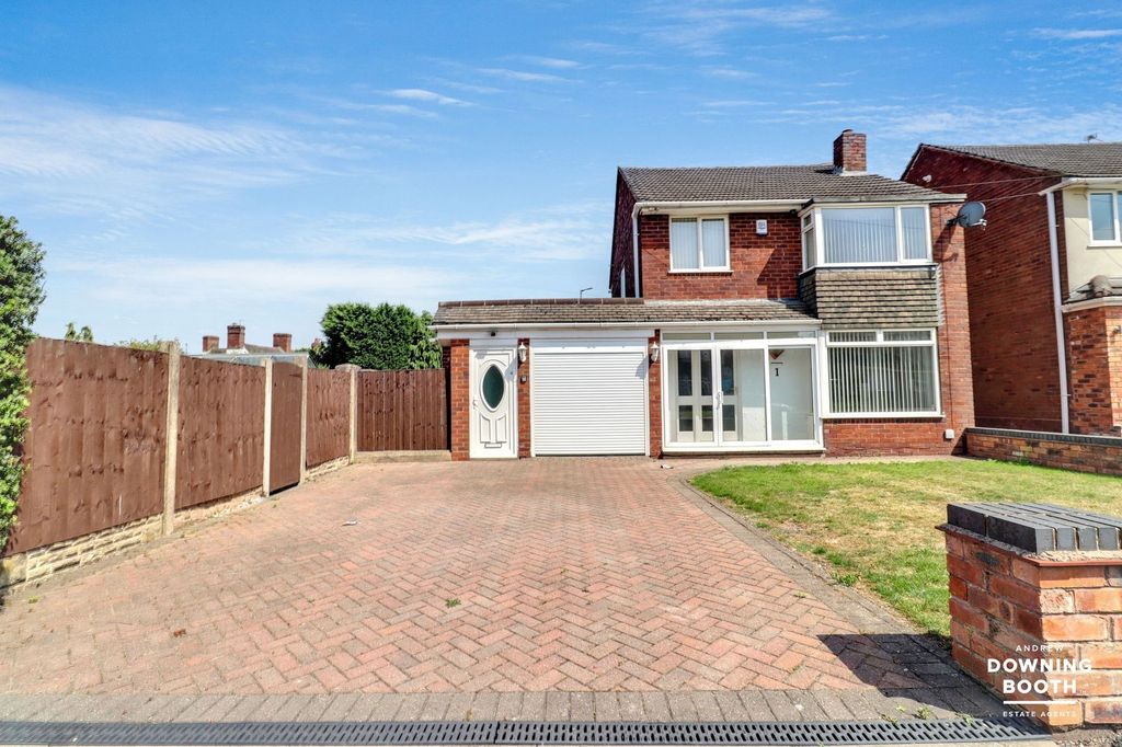 Property photo 1 of 26