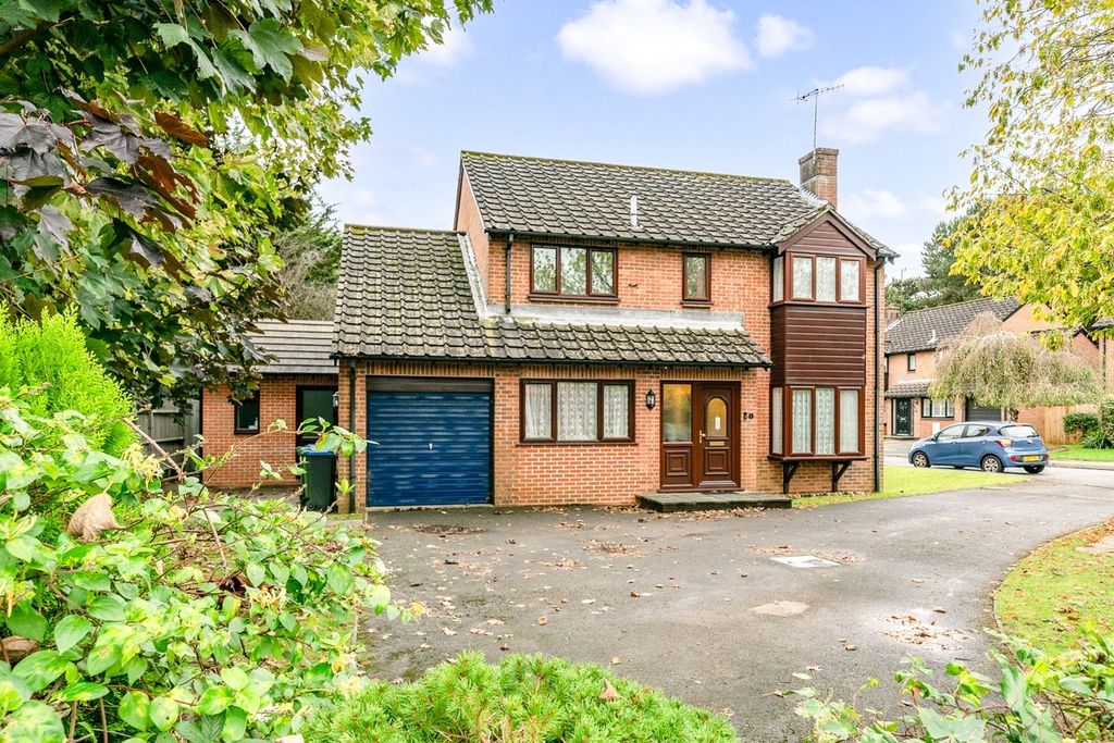 Property photo 1 of 22 Picture No. 32