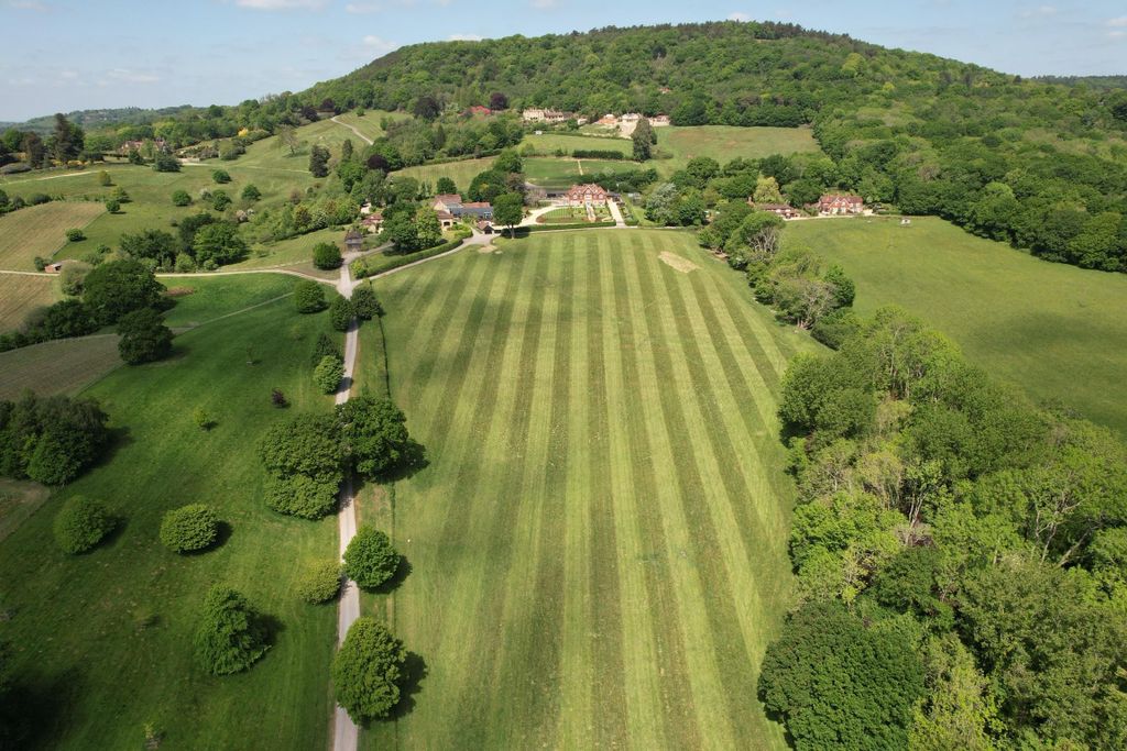 Additional image 4 of 7 bed detached house for saleBlackdown, Haslemere, West Sussex GU27