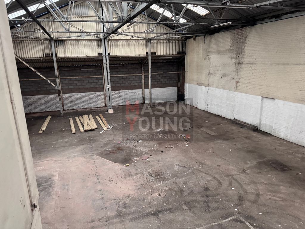 Property photo 3 of 12