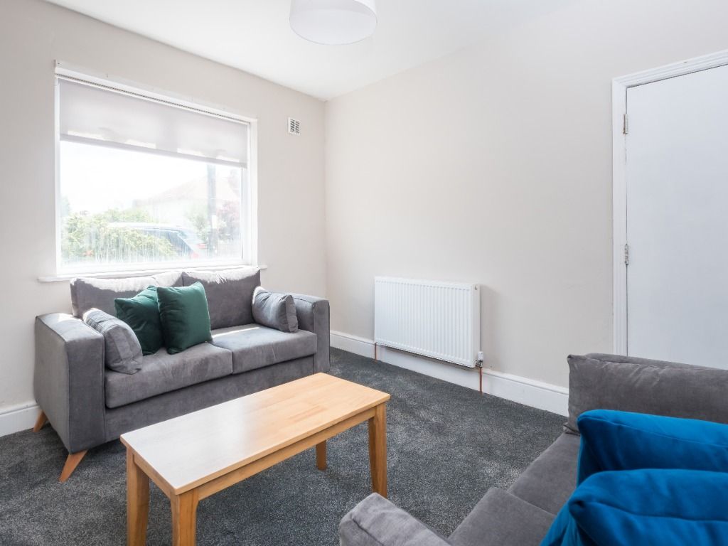 Property photo 2 of 14 Photo 2