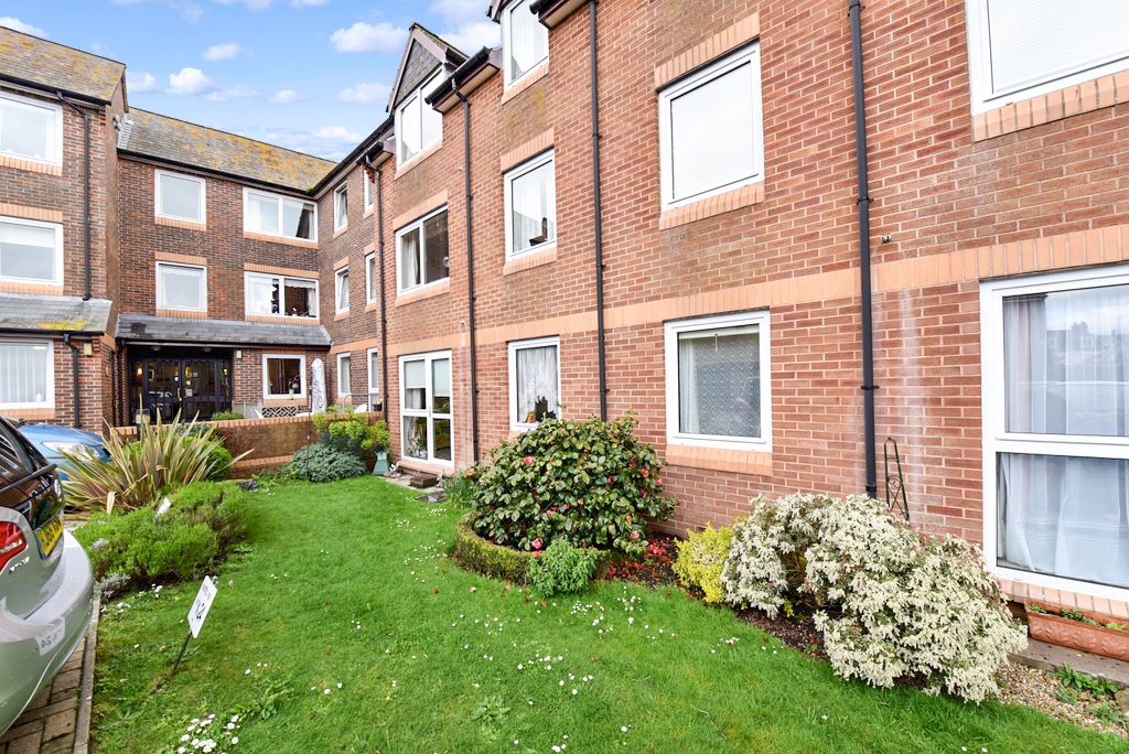 Property photo 2 of 11 General View Of Reti