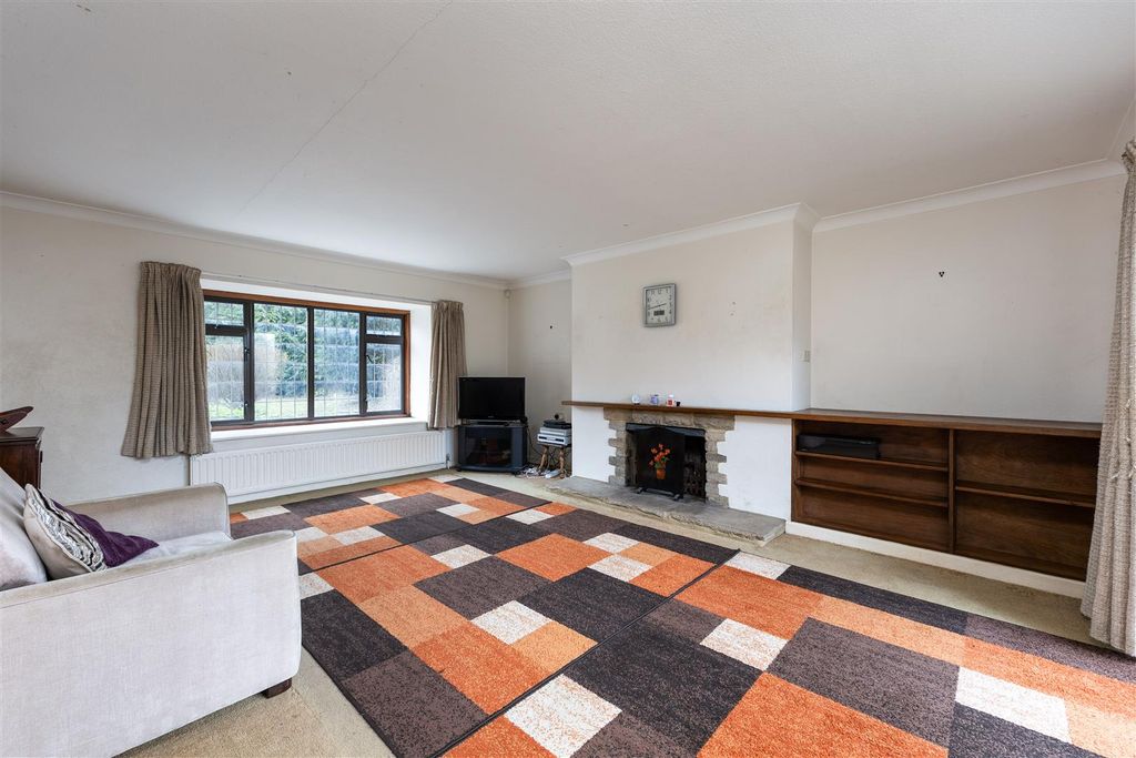 Property photo 3 of 15 Wellow_Spence Willard-9.Jpg