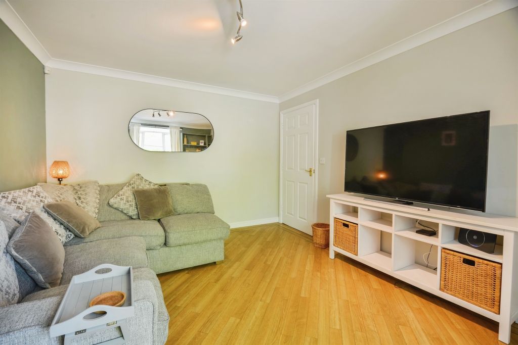 Property photo 3 of 20