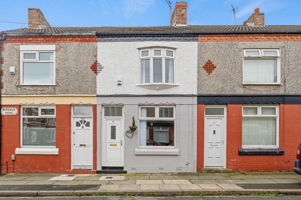 Property photo 1 of 21