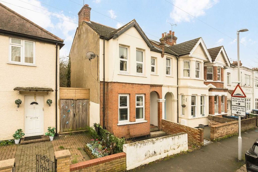 Property photo 1 of 4