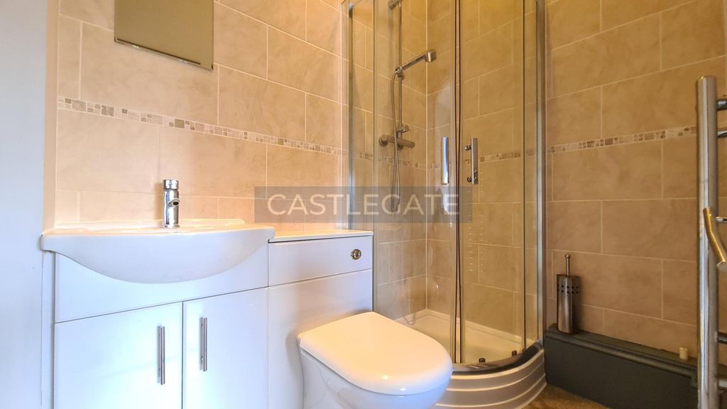 Property photo 3 of 13 Merchants Hall 2.3.1 Bedroom (4)