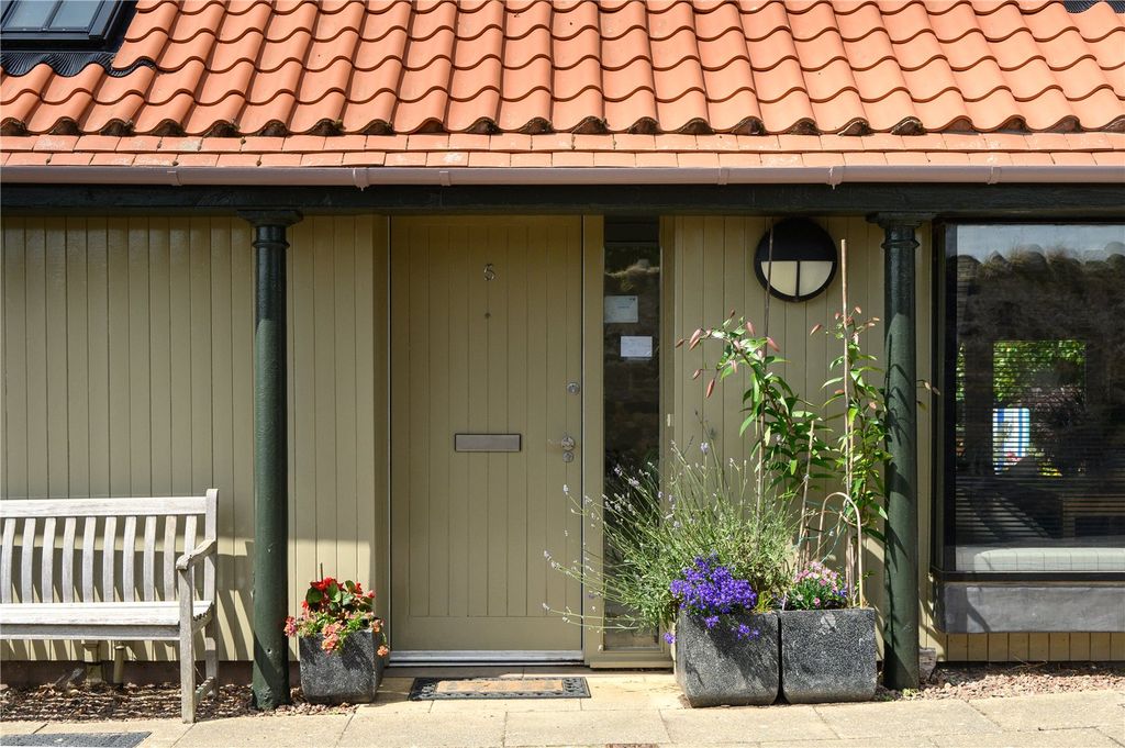 Property photo 2 of 19 Front Door