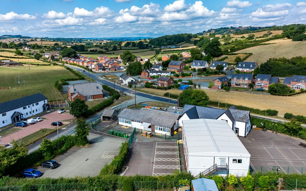 Property photo 2 of 37 2