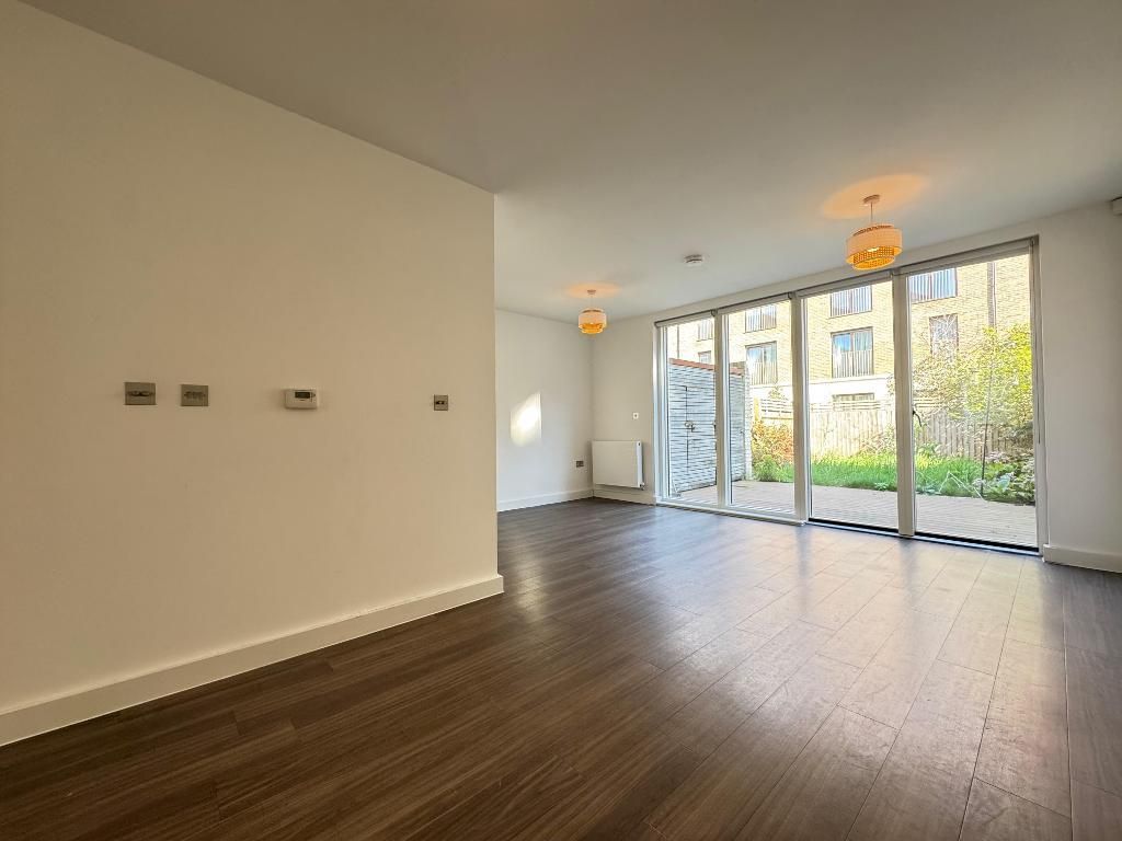 Property photo 2 of 18 Photo 2