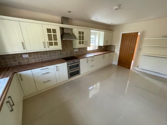 Property photo 3 of 20 Balcony