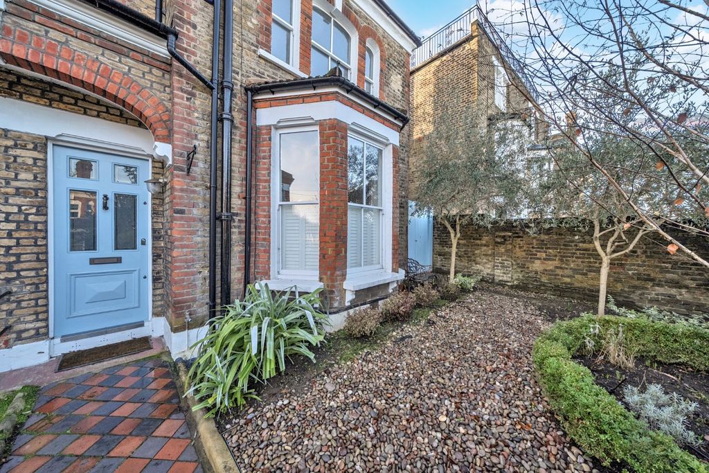 Property photo 2 of 26 Picture No. 67