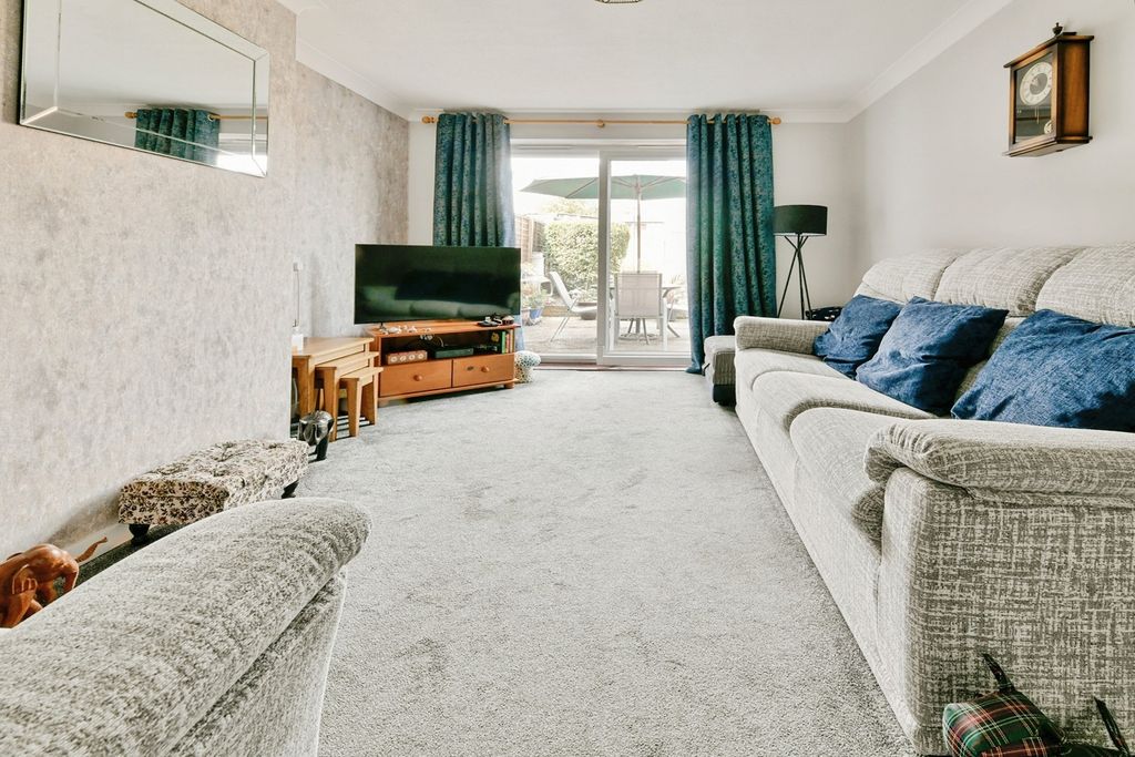 Property photo 2 of 18 Pbox-Img.Jpg