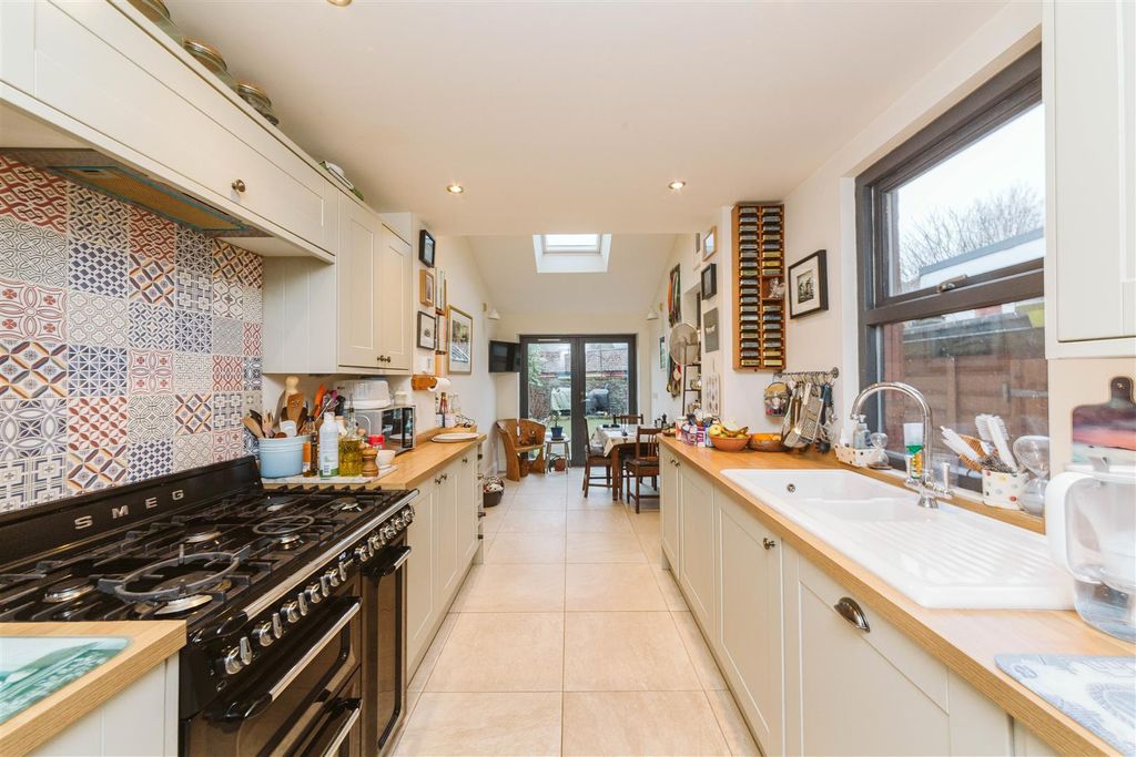 Property photo 2 of 16 Ks2B0799.Jpg