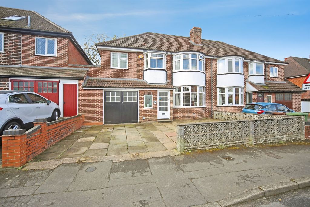 Property photo 1 of 29