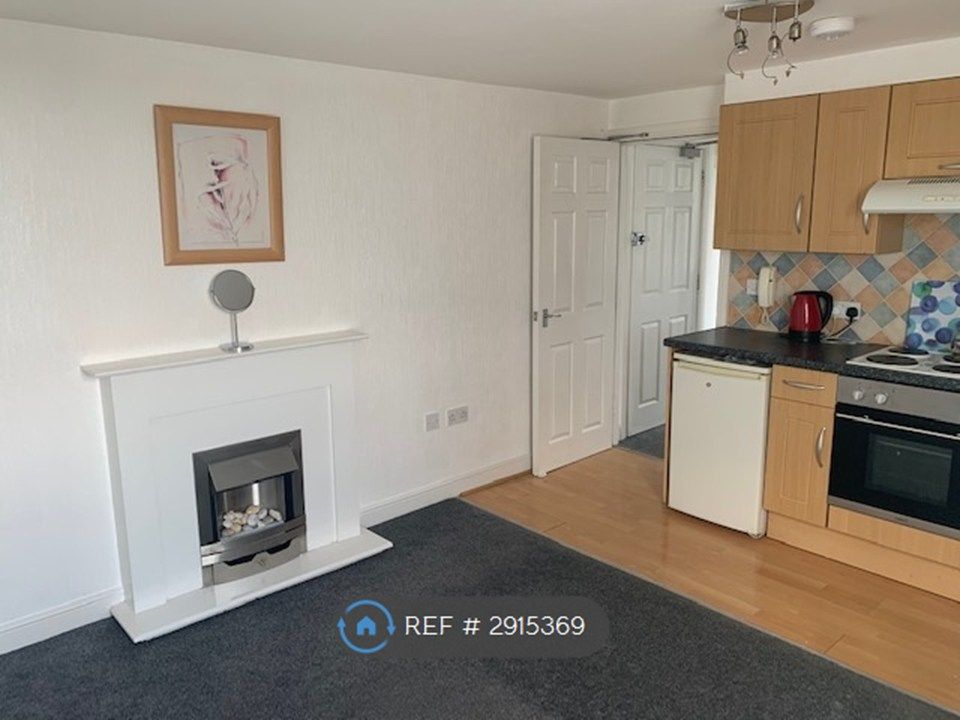 Property photo 1 of 9 Reception Room View 4