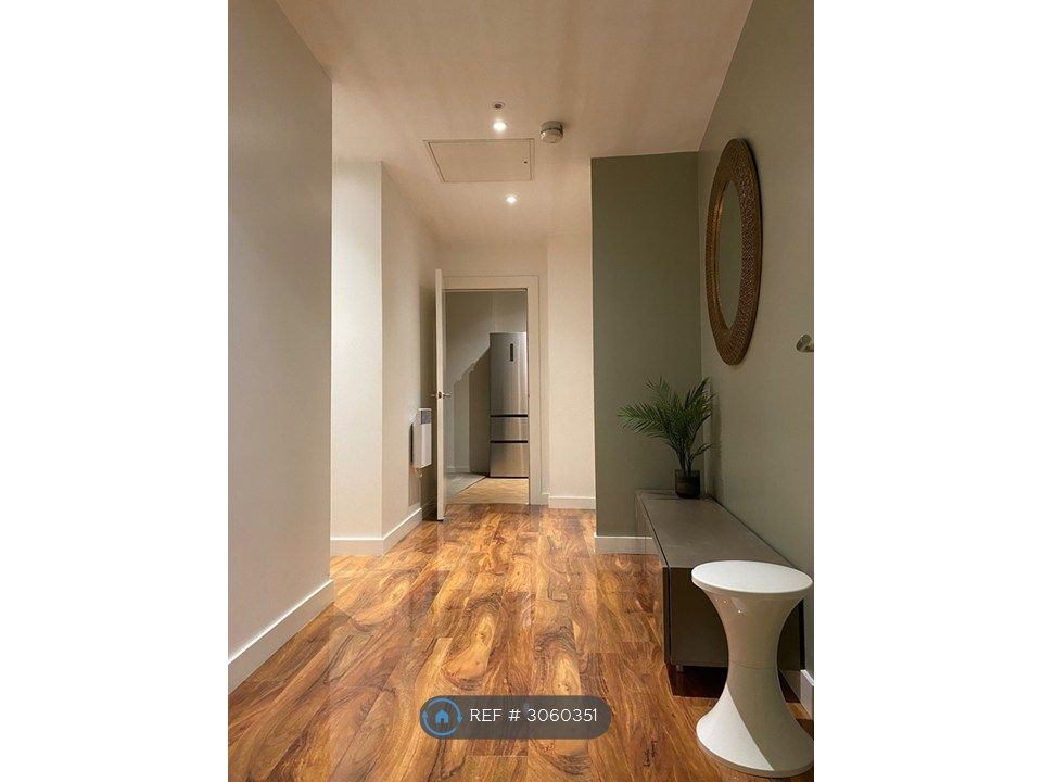 Property photo 1 of 15 Hallway