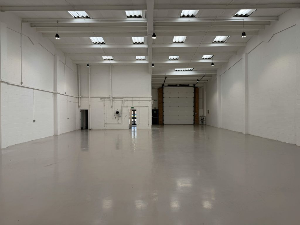 Property photo 2 of 5 Warehouse