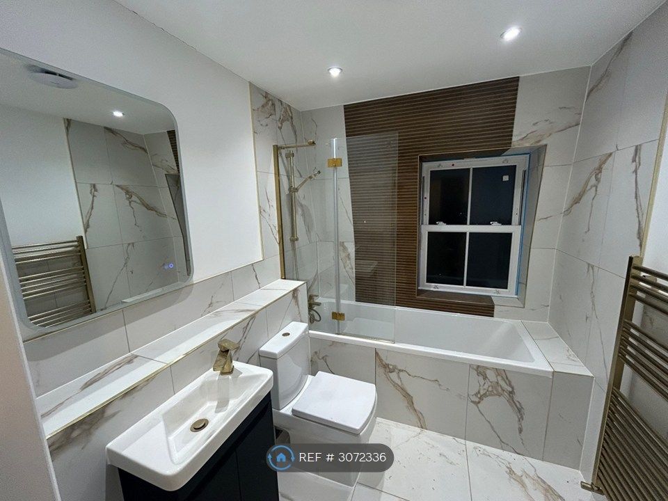 Property photo 3 of 3