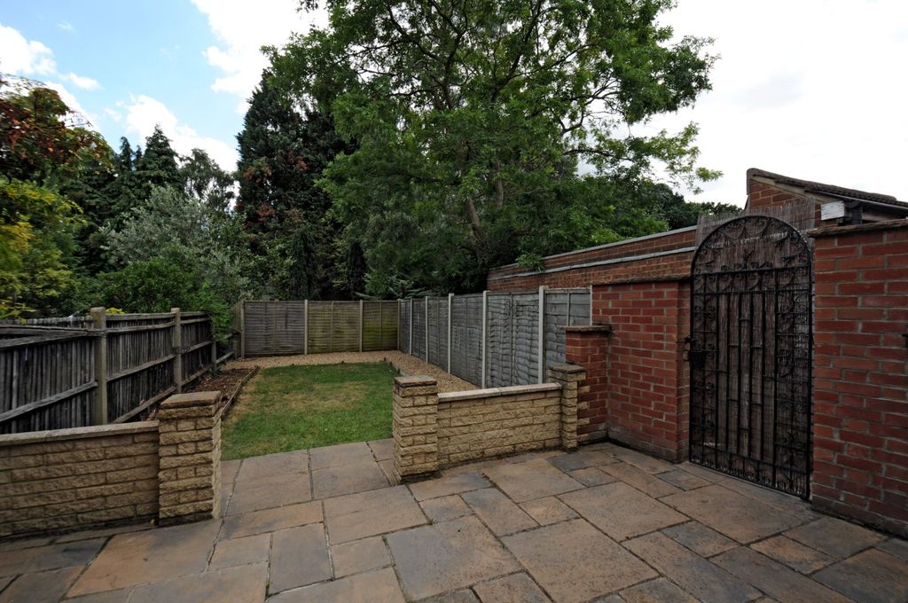 Property photo 2 of 8 Picture No. 05