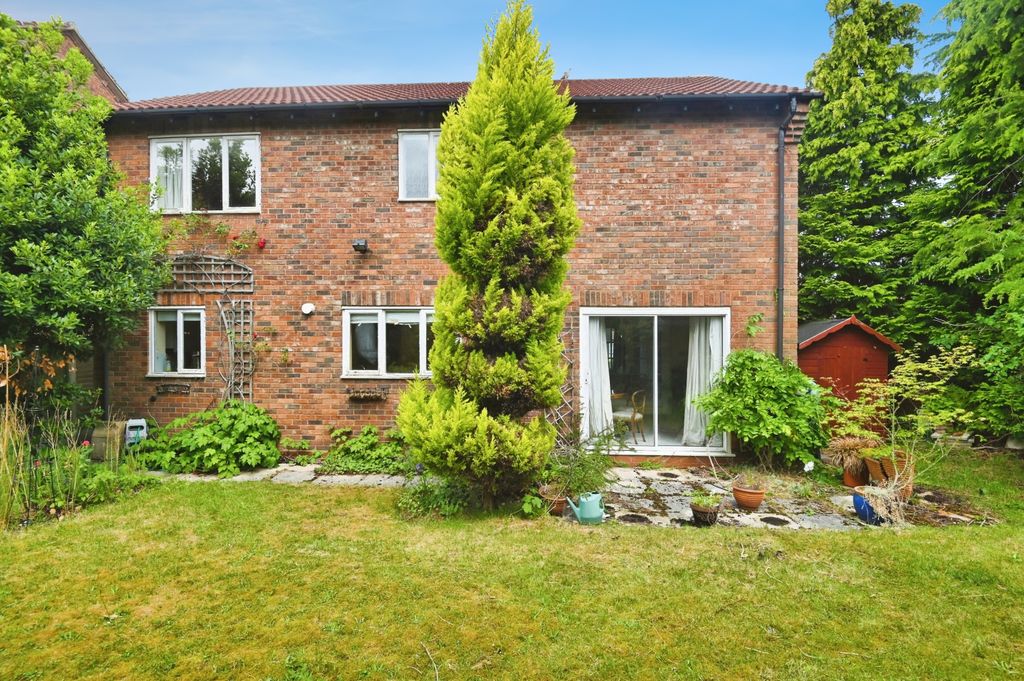 Property photo 2 of 15