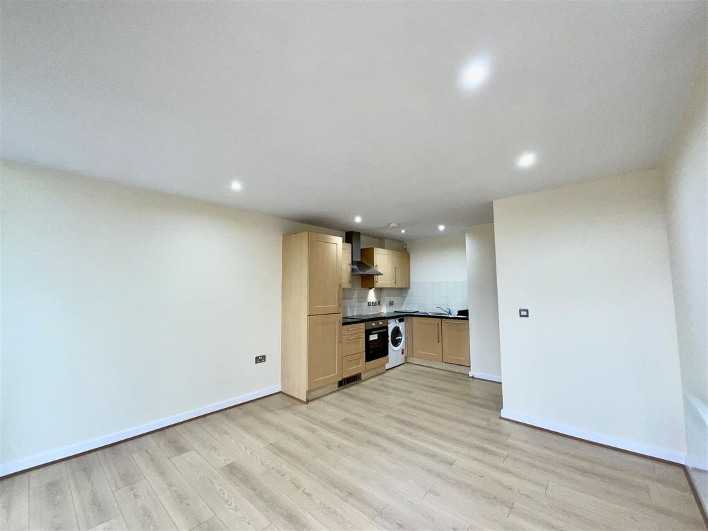 Property photo 2 of 9 Angle Two