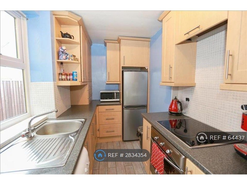 Property photo 3 of 6