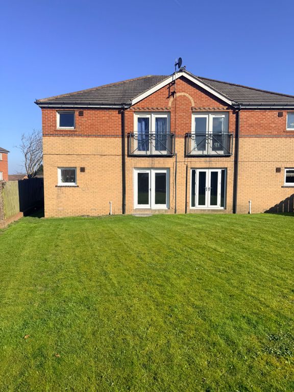 Property photo 2 of 8