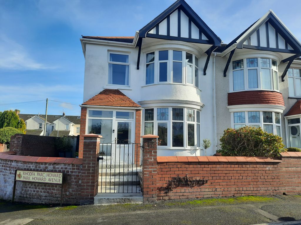 Property photo 1 of 33