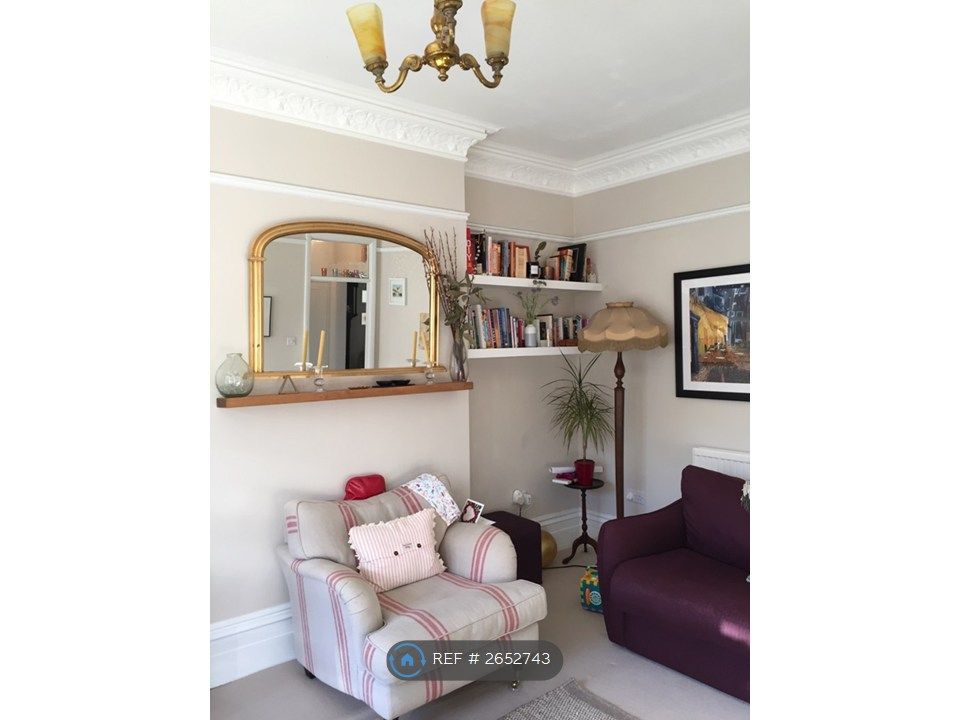 Property photo 3 of 21