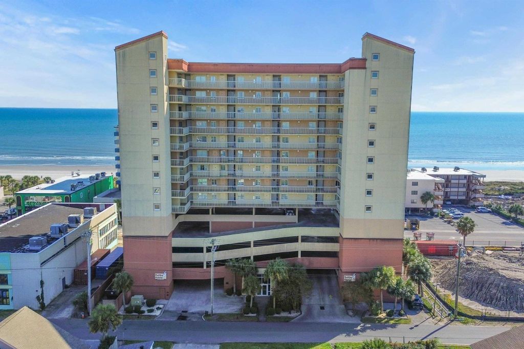 Property photo 1 of 31