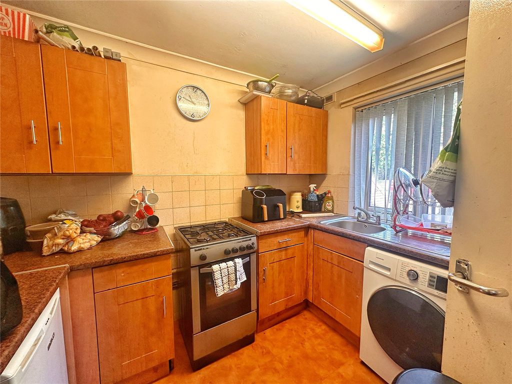 Property photo 3 of 10 Picture No. 10