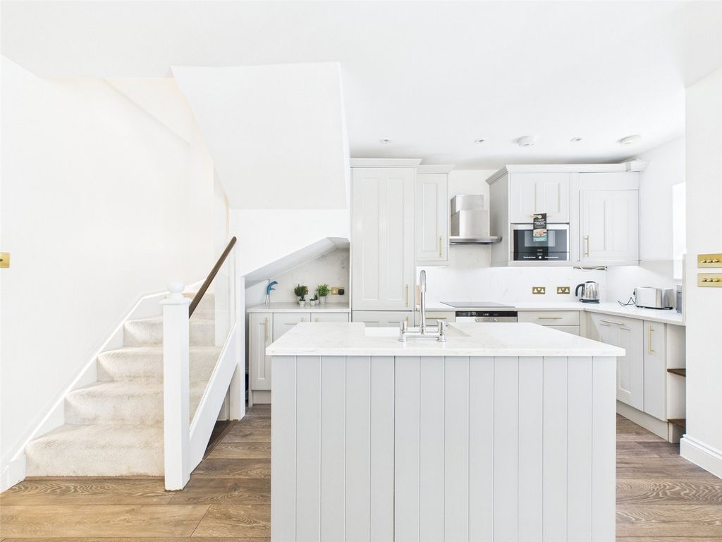 Property photo 2 of 11 Picture No. 11