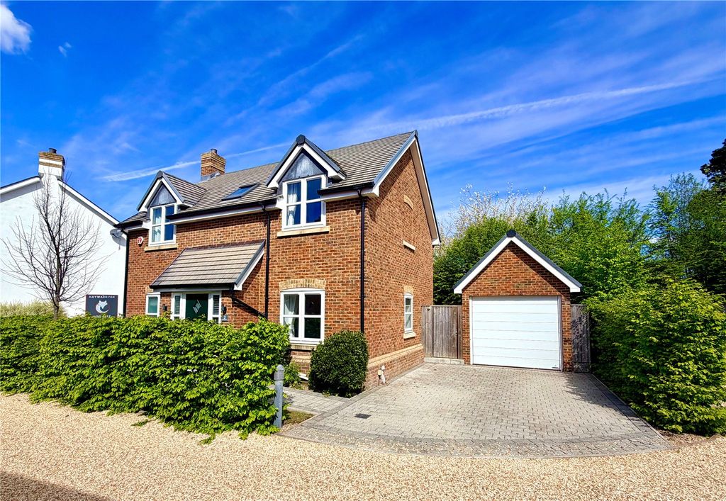 Property photo 1 of 10 Picture No. 14